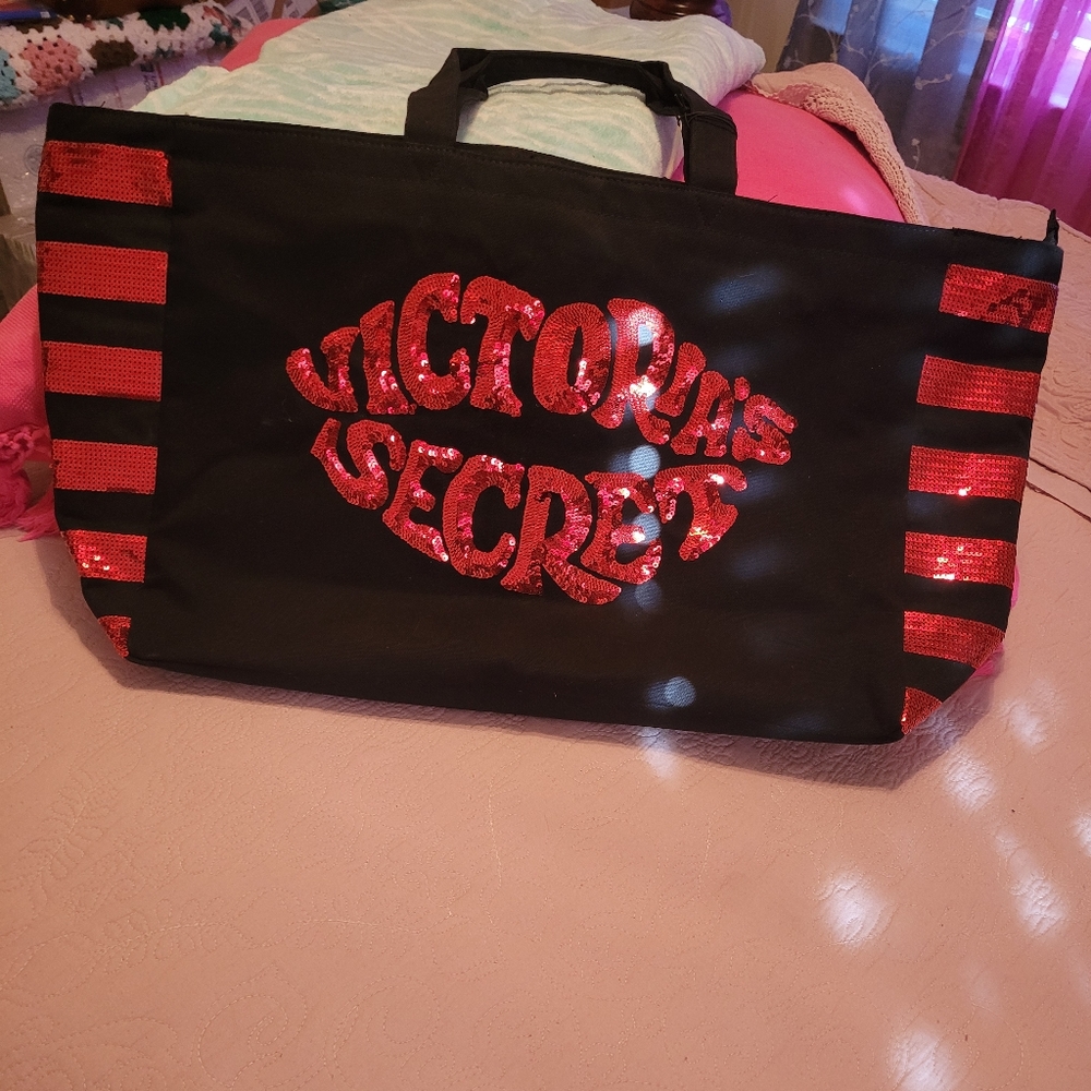 Nwt Victoria Secret Large Overnight Bag